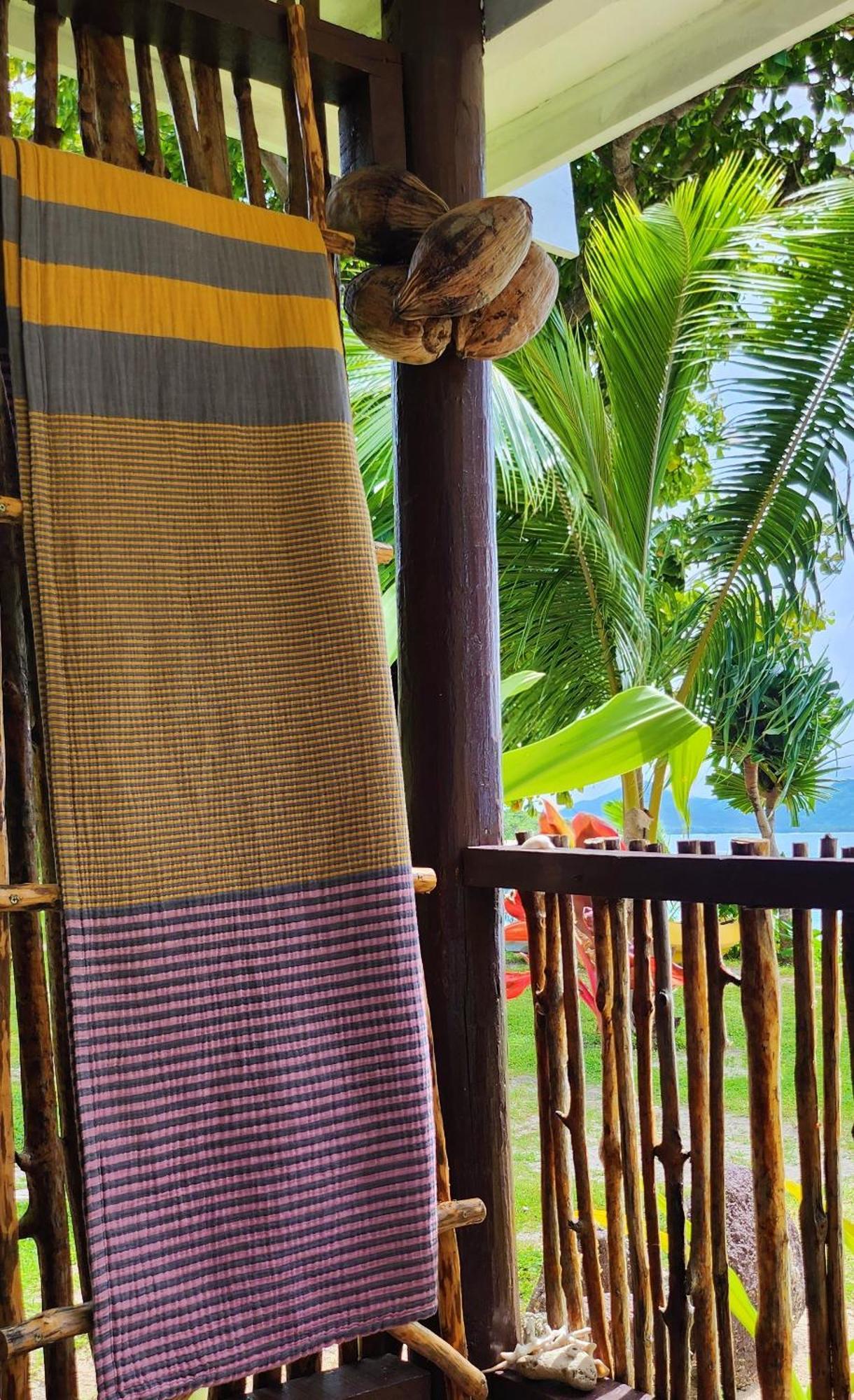 Oarsman'S Bay Lodge Naisisili エクステリア 写真