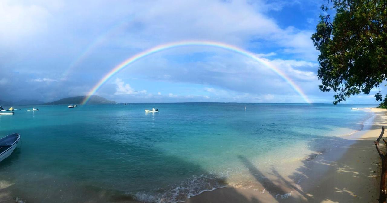 Oarsman'S Bay Lodge Naisisili エクステリア 写真